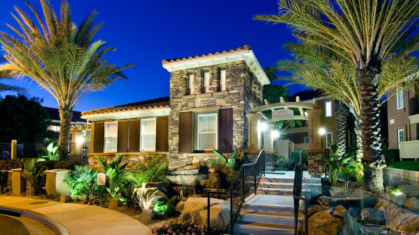 The Village at Del Mar Heights Image 21