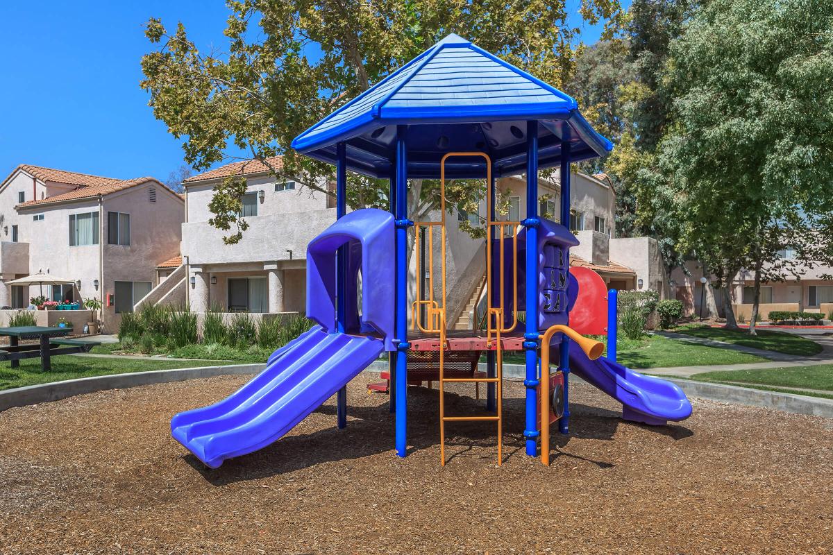 Riverpark apartment homes Image 14