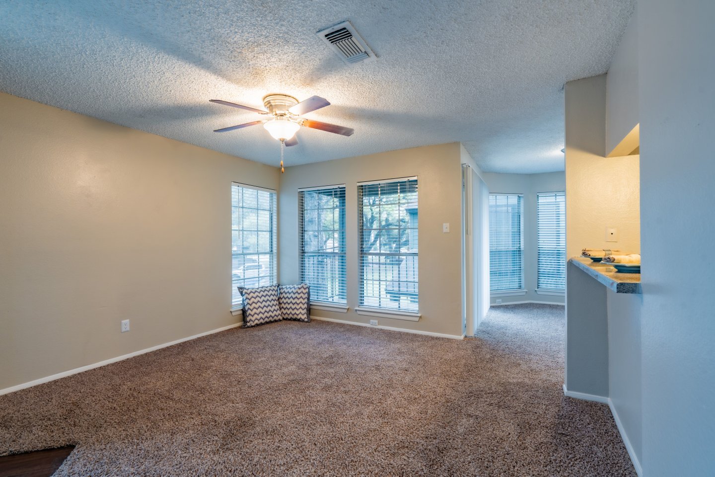 Oak Bend Place Image 21