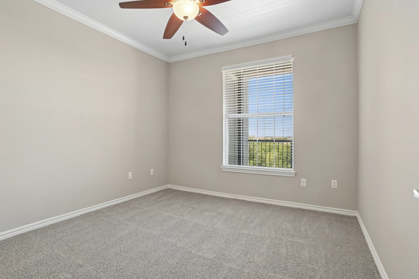 Encore at Buckingham - Senior Housing Image 6