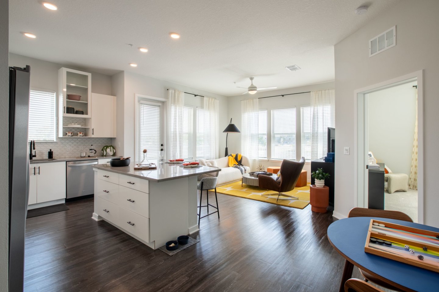Cirrus Apartments Image 2