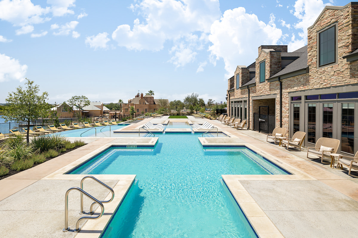 Salado at Red Berry Image 22