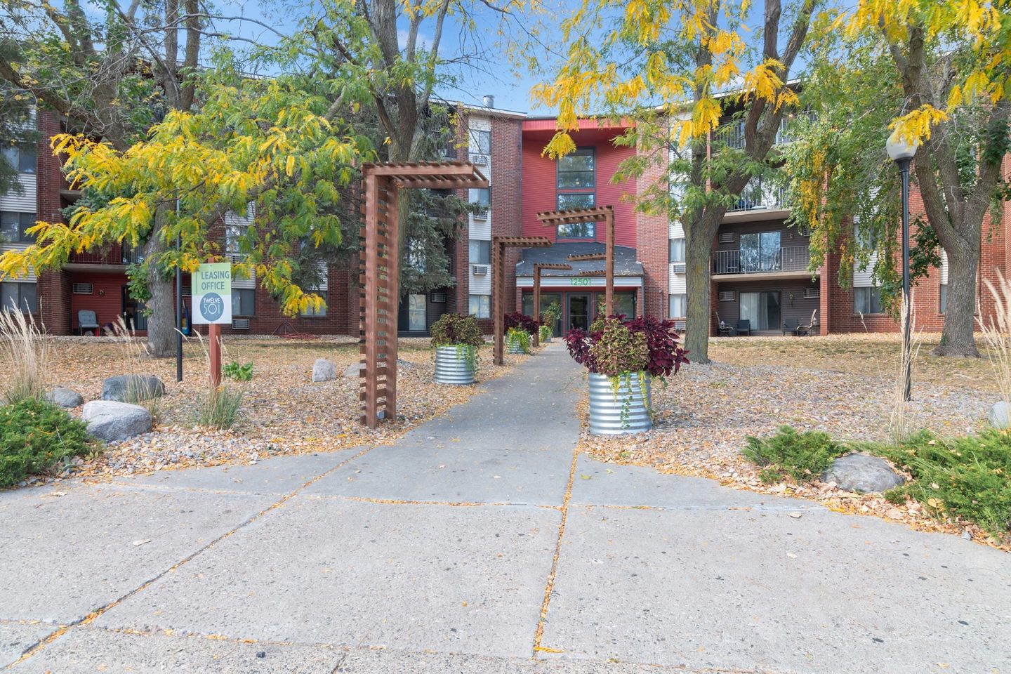 Twelve 501 Apartment Homes Image 12