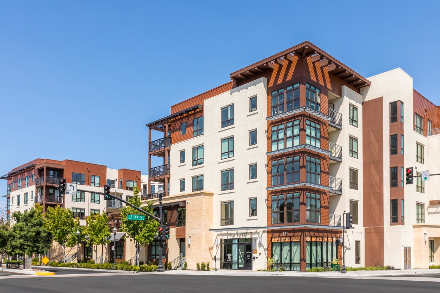 The Flats Cityline Image 63