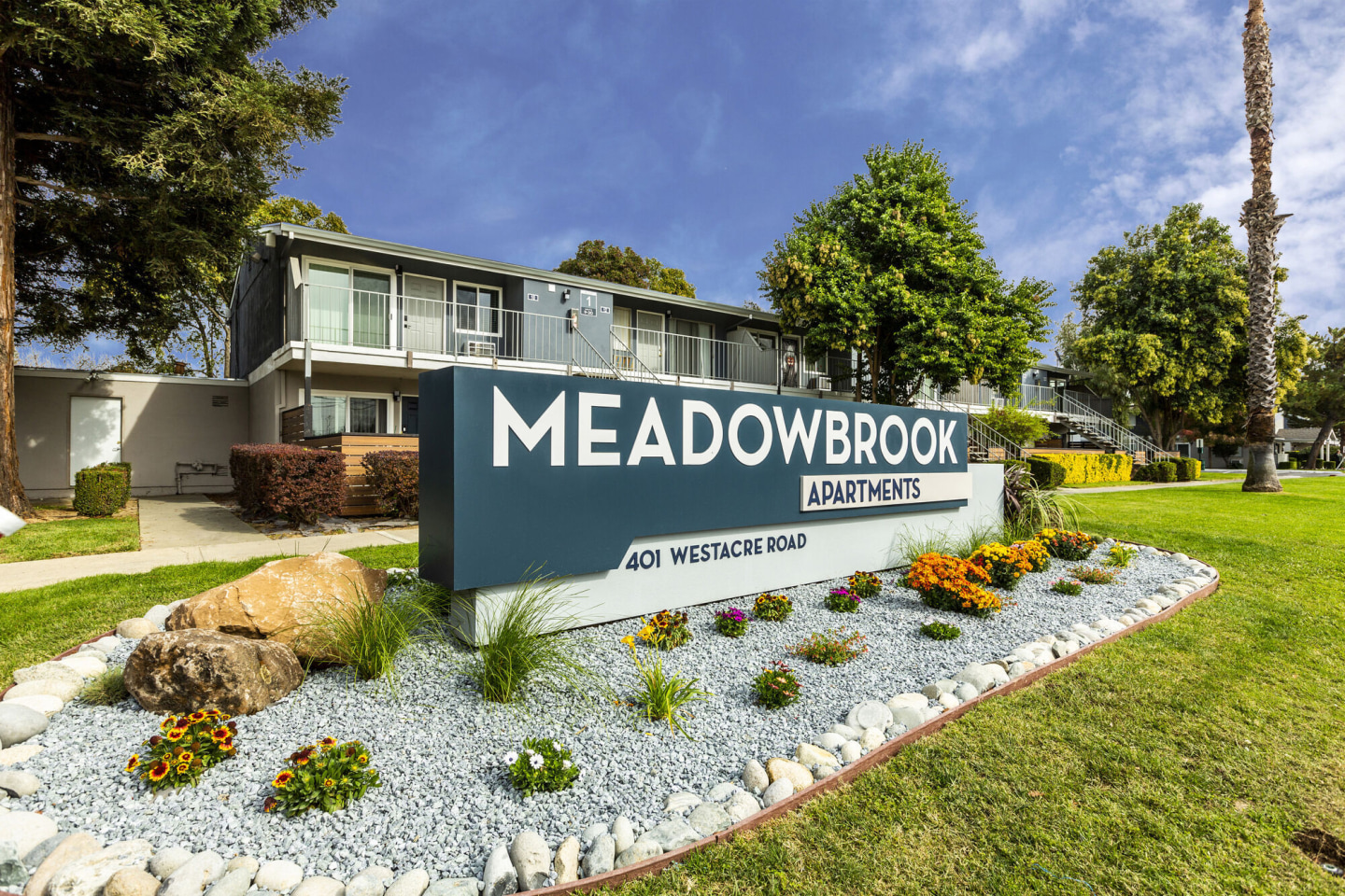Meadowbrook Apartments Image 19