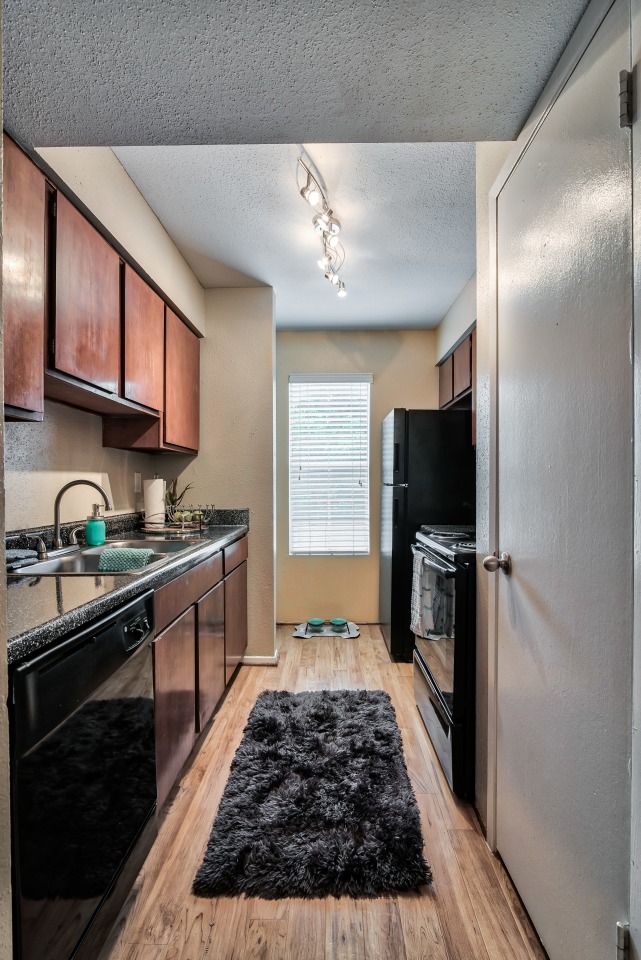 Applewood Image 13