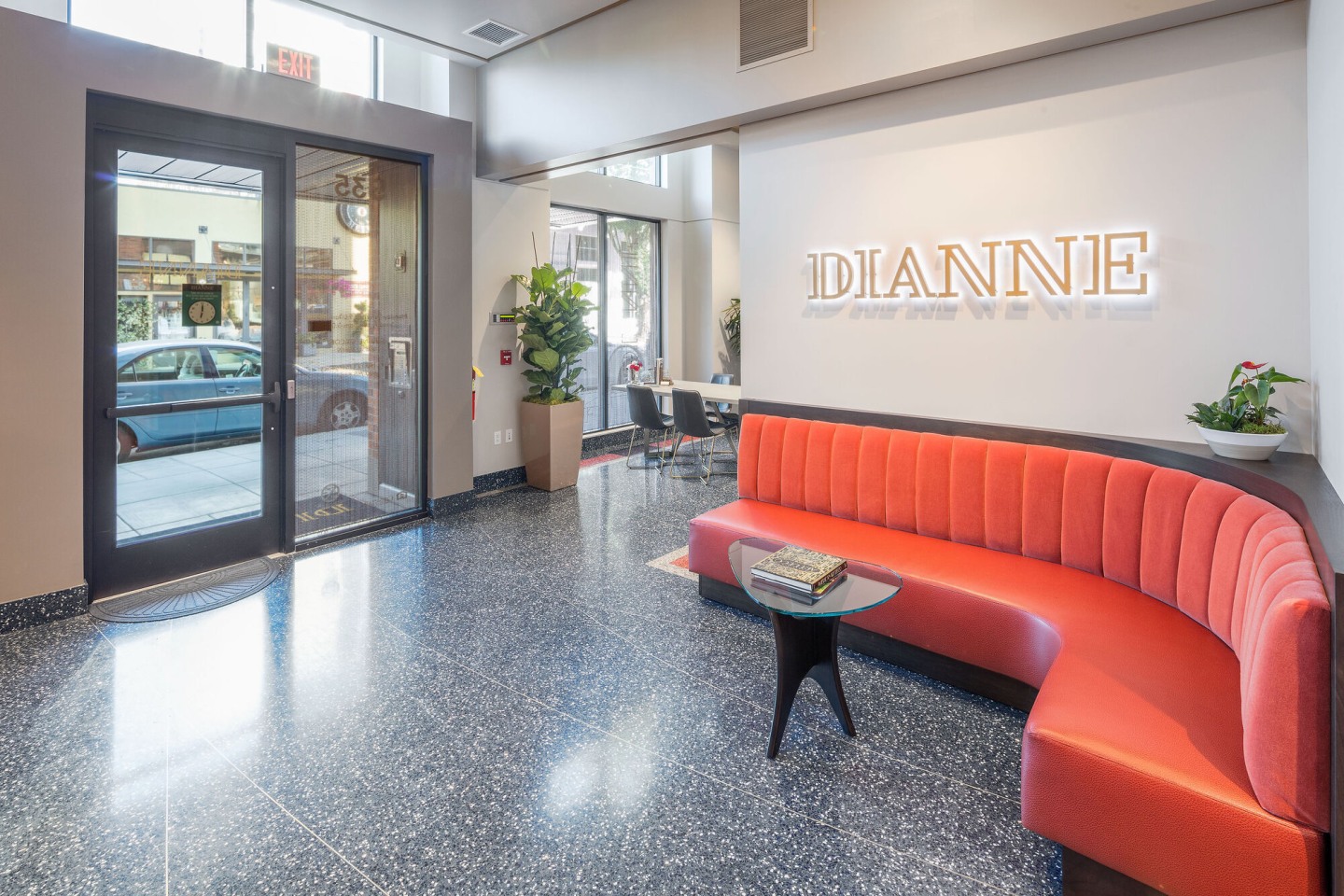 The Dianne Apartments Image 13