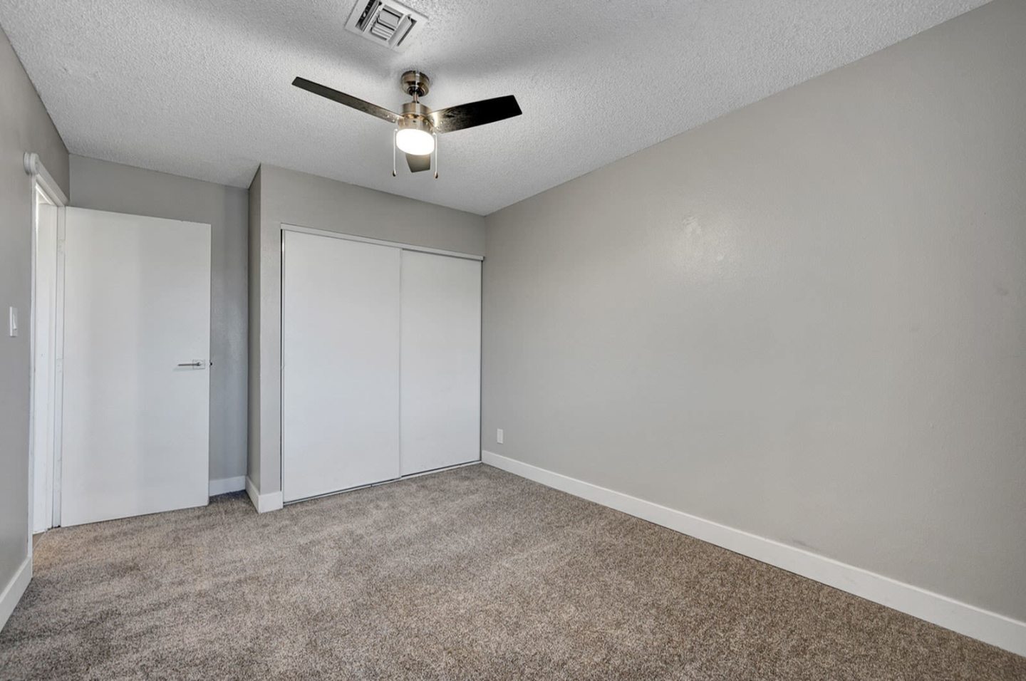 Ascend Townhomes Image 25