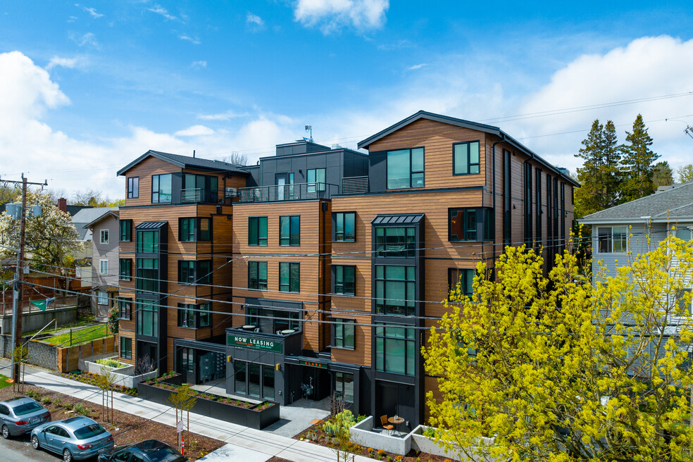 Clara Apartments - Student Housing Image 14