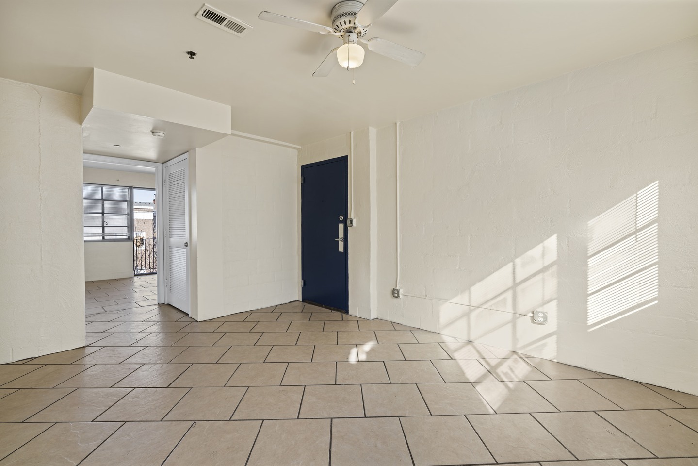 Collins Terrace Image 6