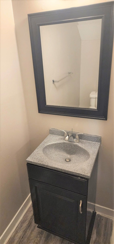 Savan Pointe Townhomes East and West Image 26