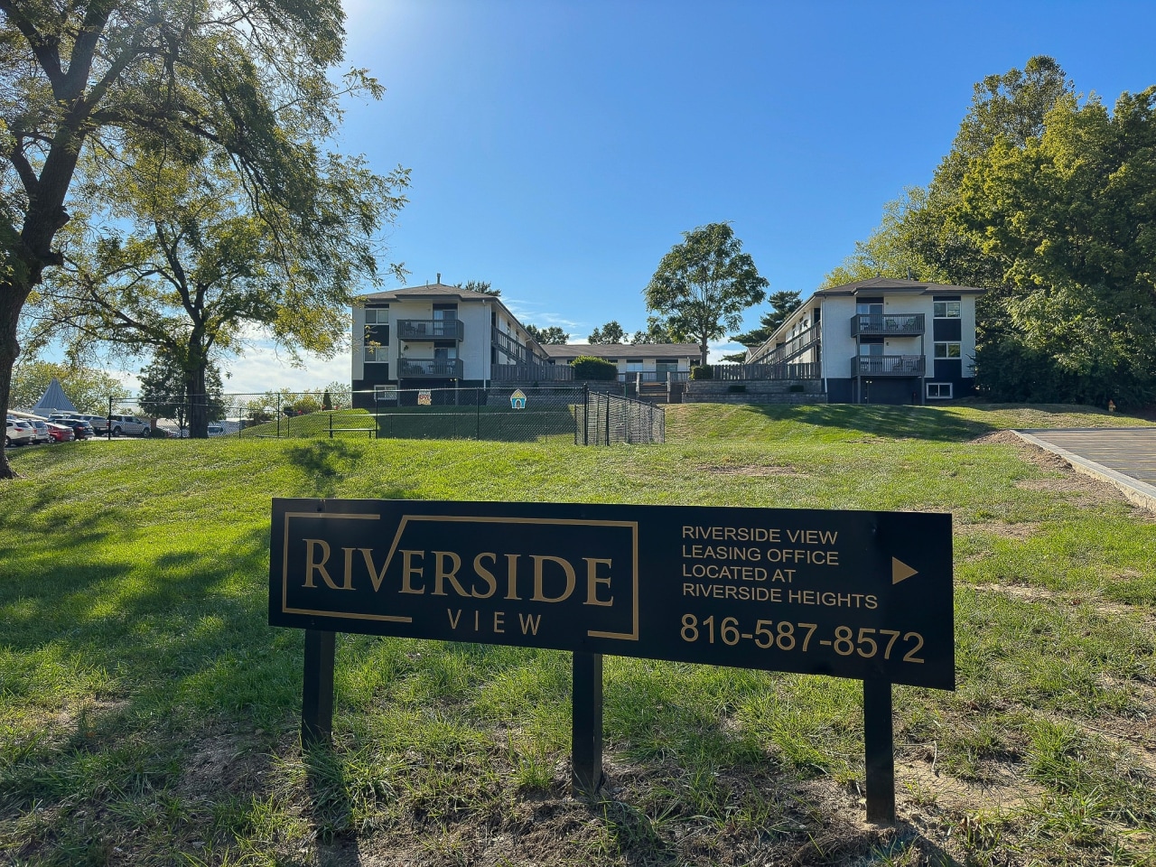 Riverside View Apartments Image 4