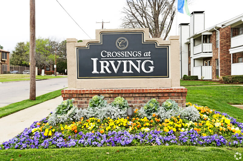 Crossings at Irving Apartments Image 5