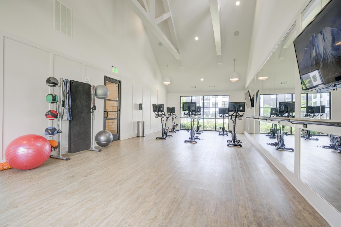 The Collins Luxury Apartments Image 23