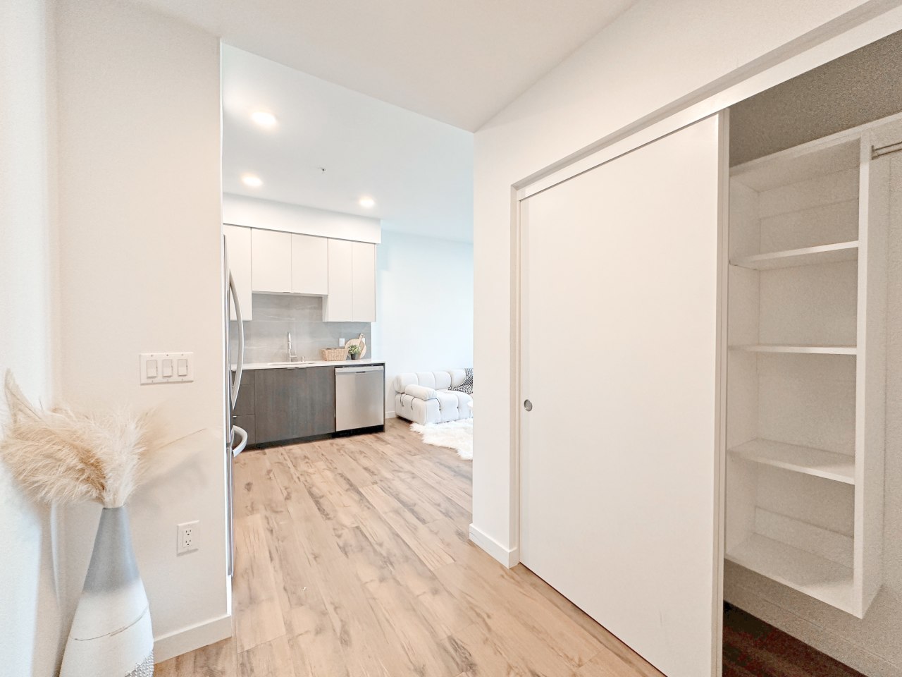 Maxwell Apartments Image 10