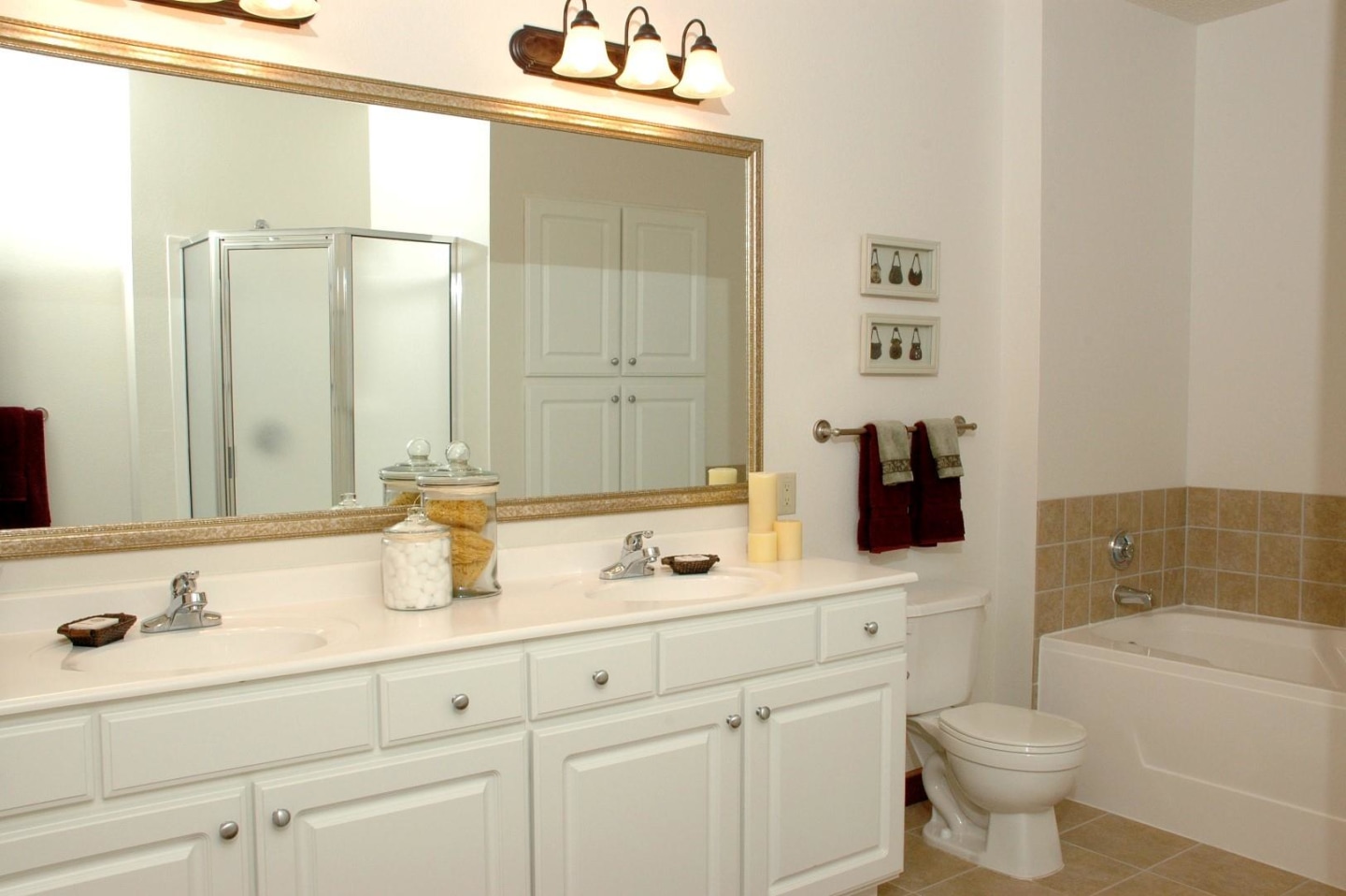 Cornelia Place Image 30