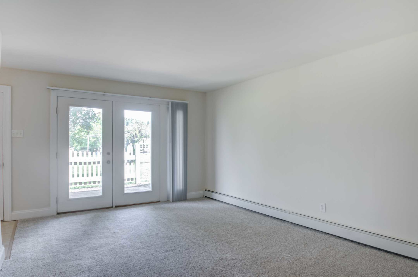 Golf Club Apartments and Townhomes Image 17