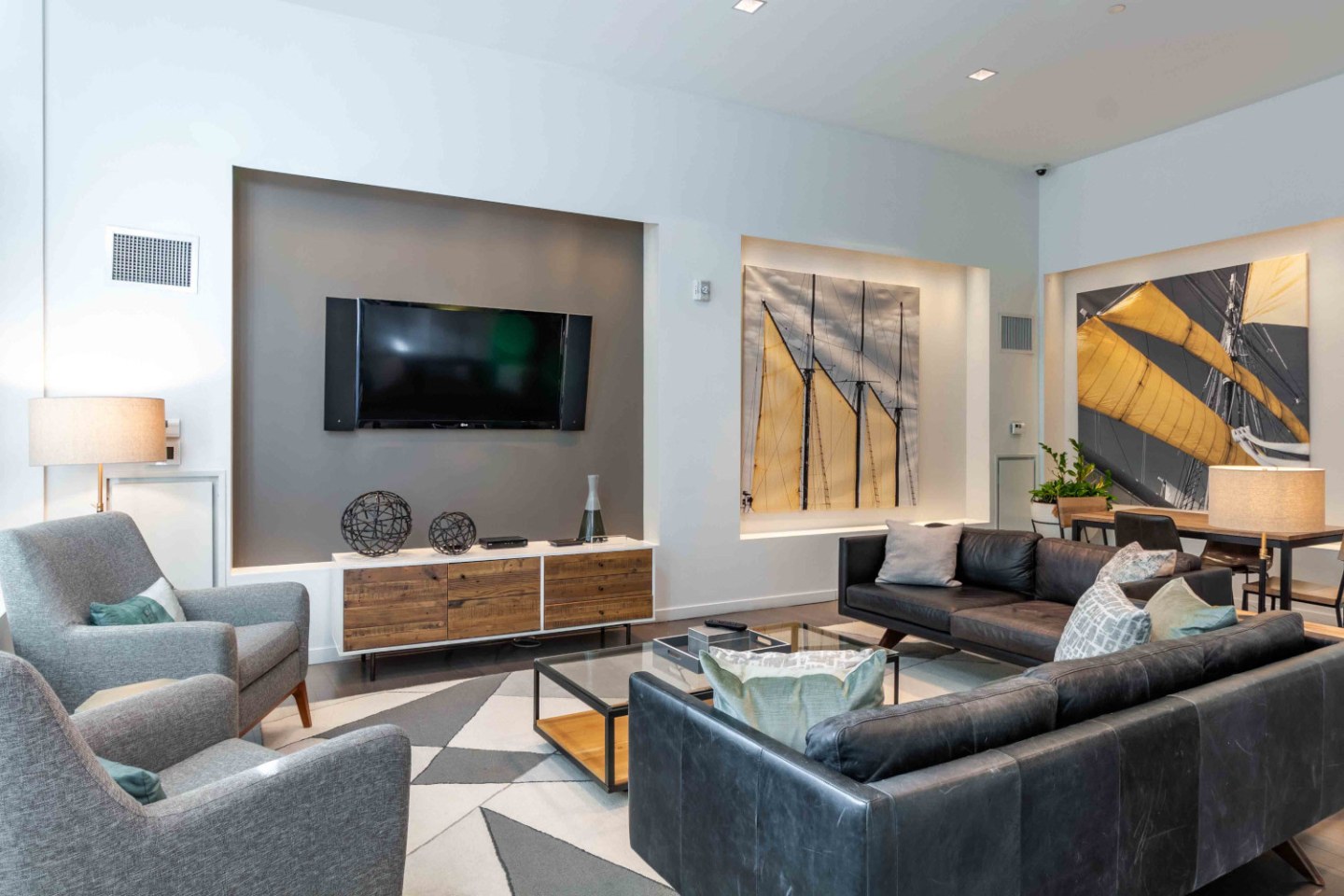 The Lofts at Atlantic Wharf Image 13