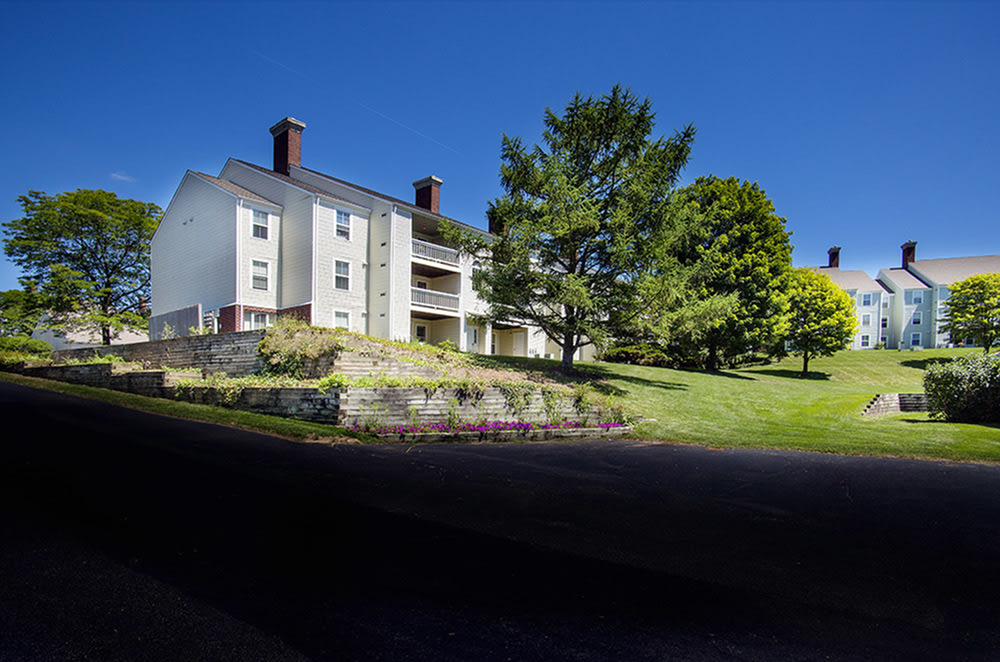 Wyndham Hill Image 17