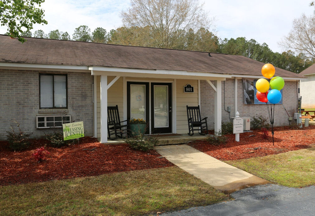 Creekside Place Apartments Image 13