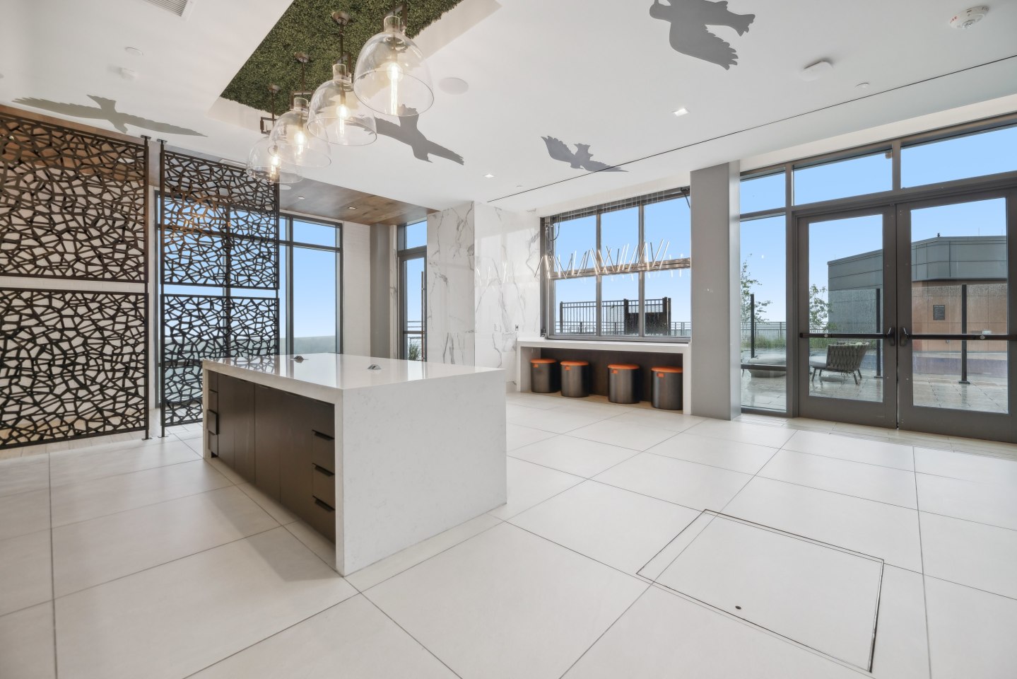 Solaire 8200 Dixon Image 19