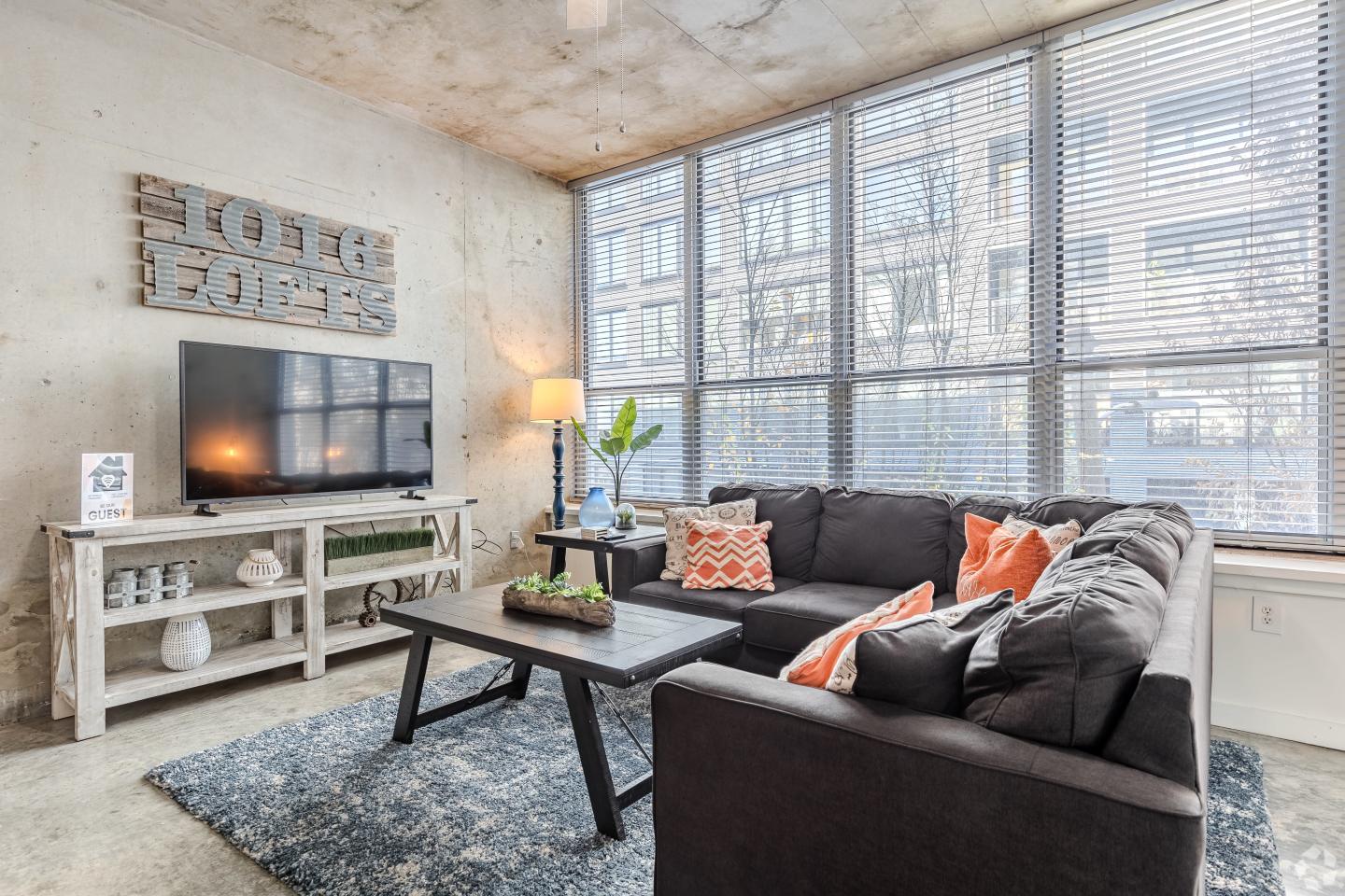 1016 Lofts Image 10