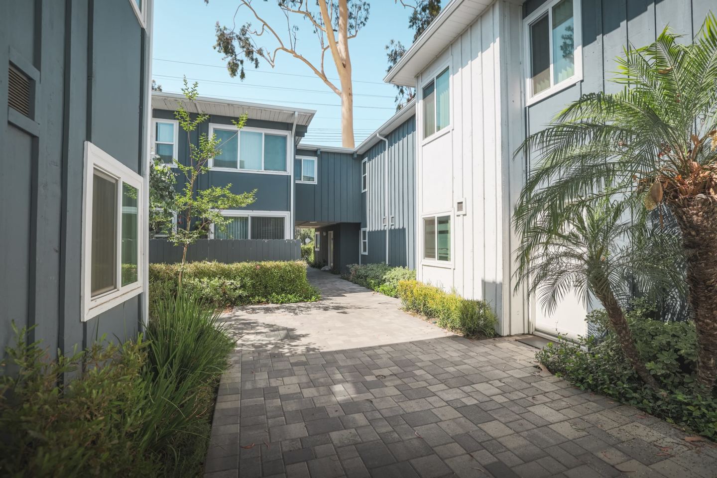 Moorpark Apartments Image 9