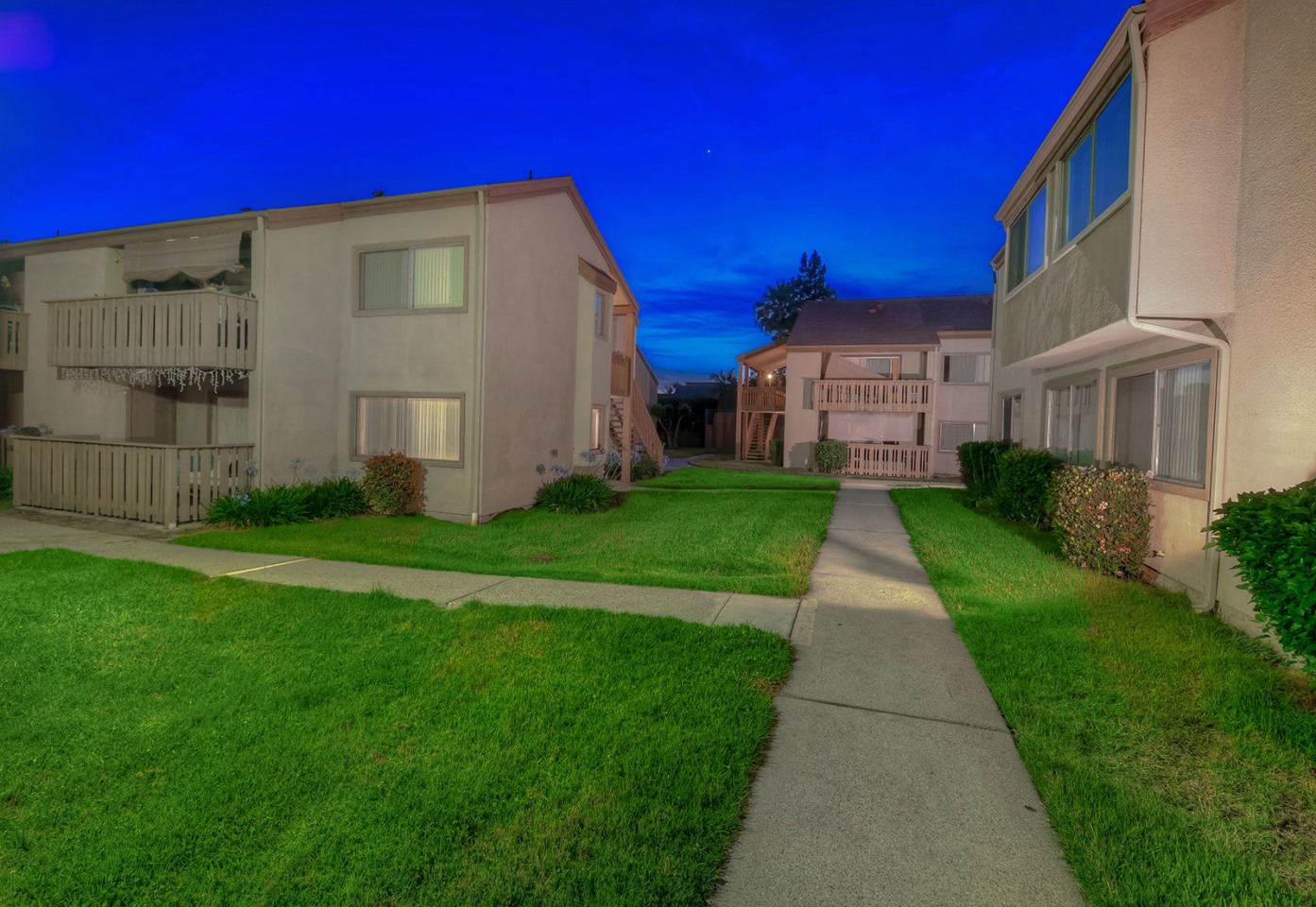 Woodside Village Apartments Image 13