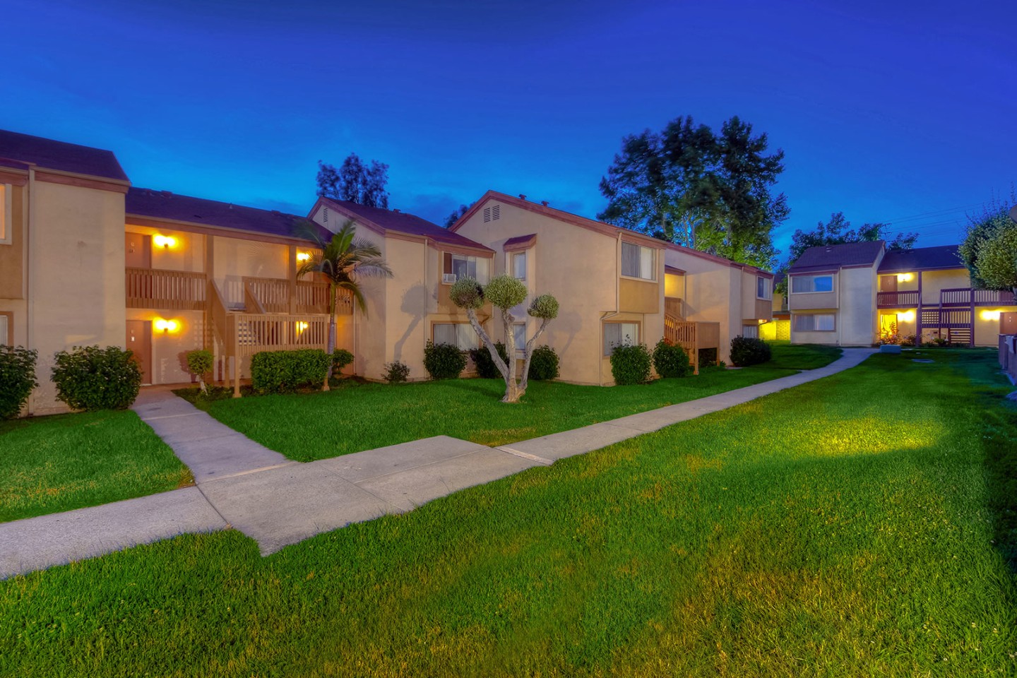 Woodside Village Apartments Image 11