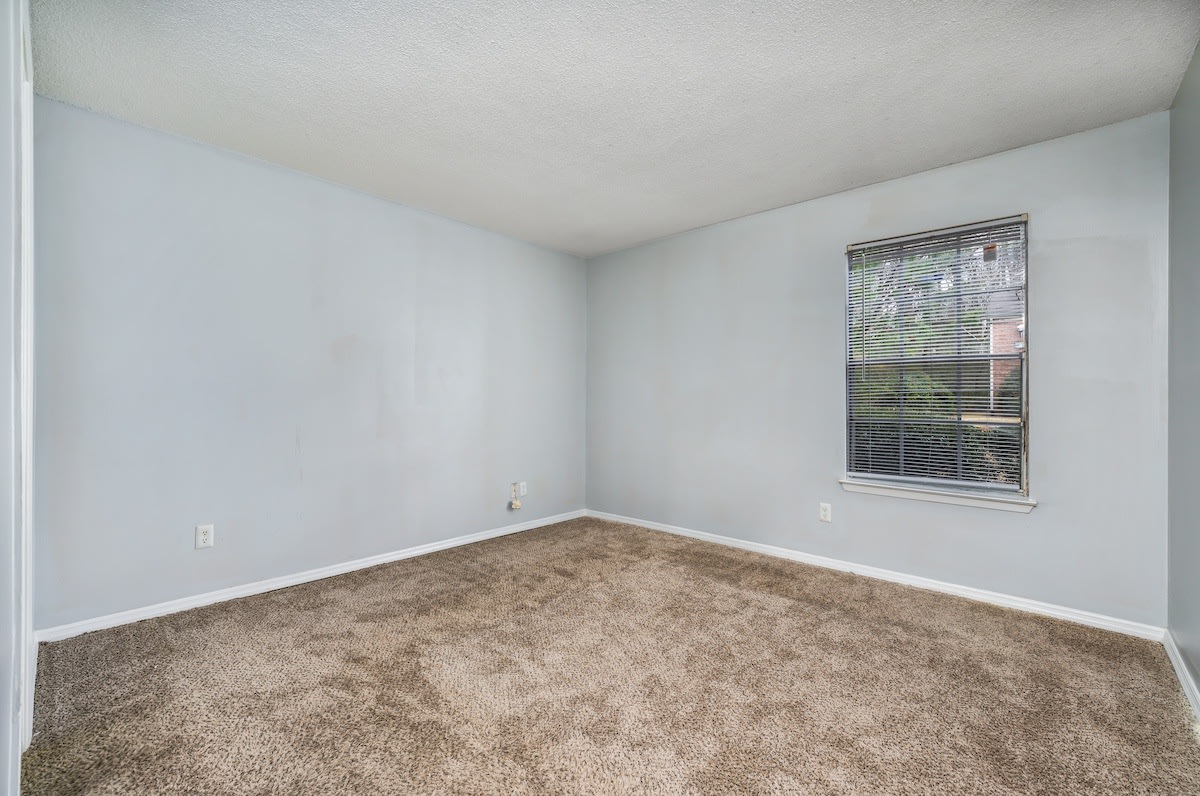 Ascot Place Image 20