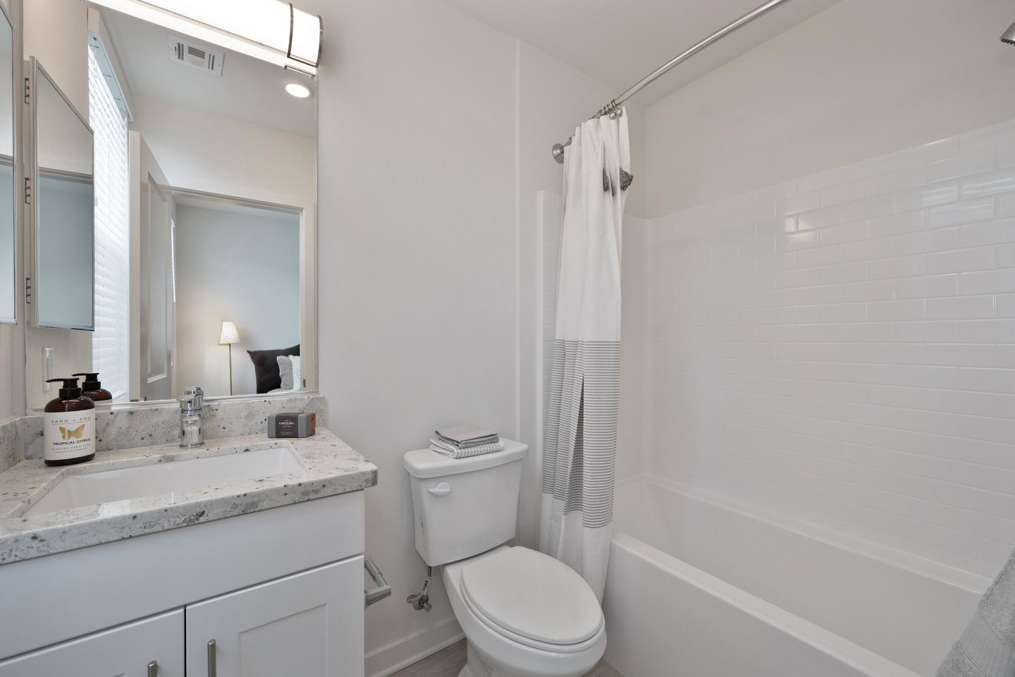 River Gate Townhomes Image 35