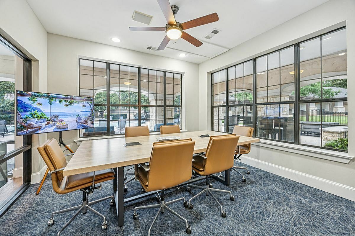 Toscana at Valley Ridge Image 16