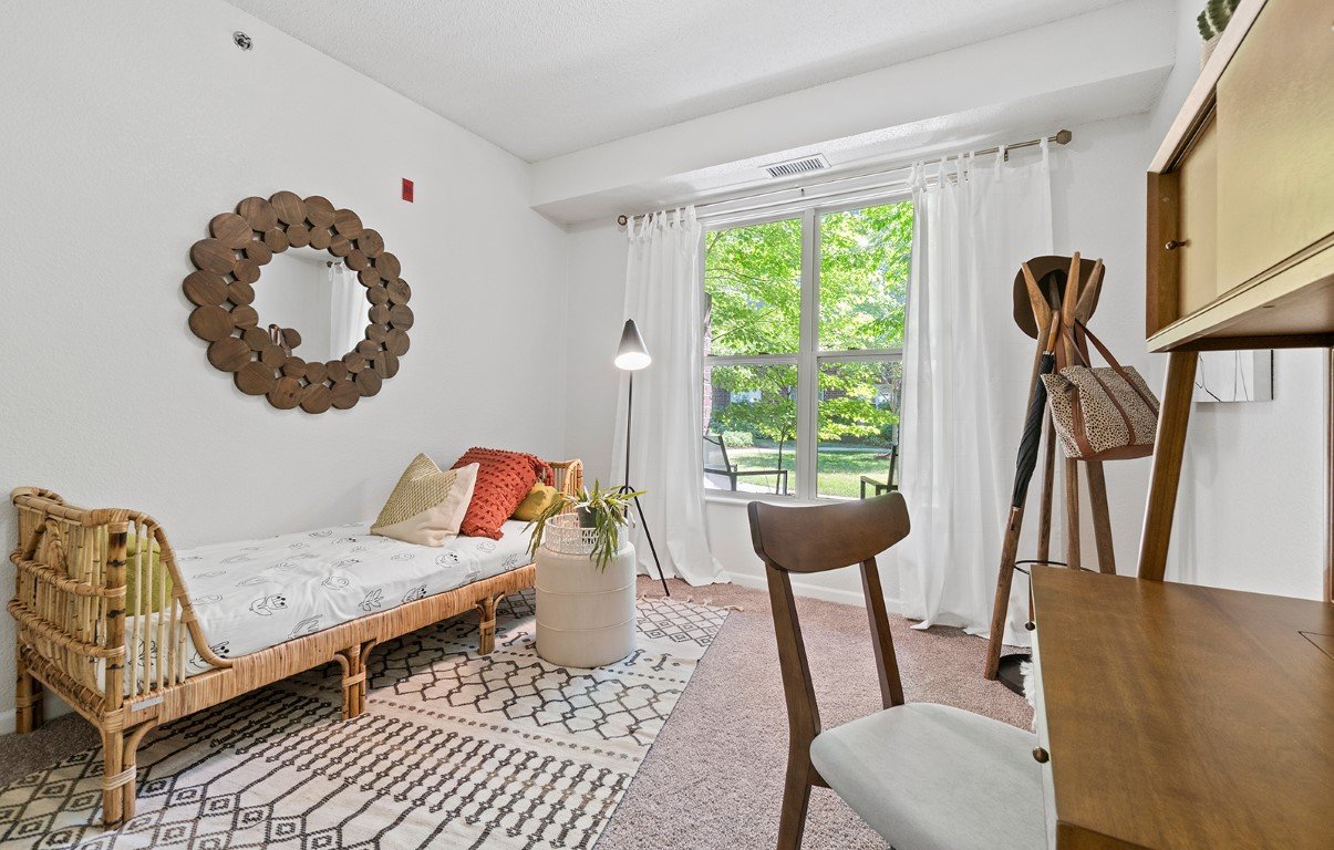 808 Berry Place Image 12