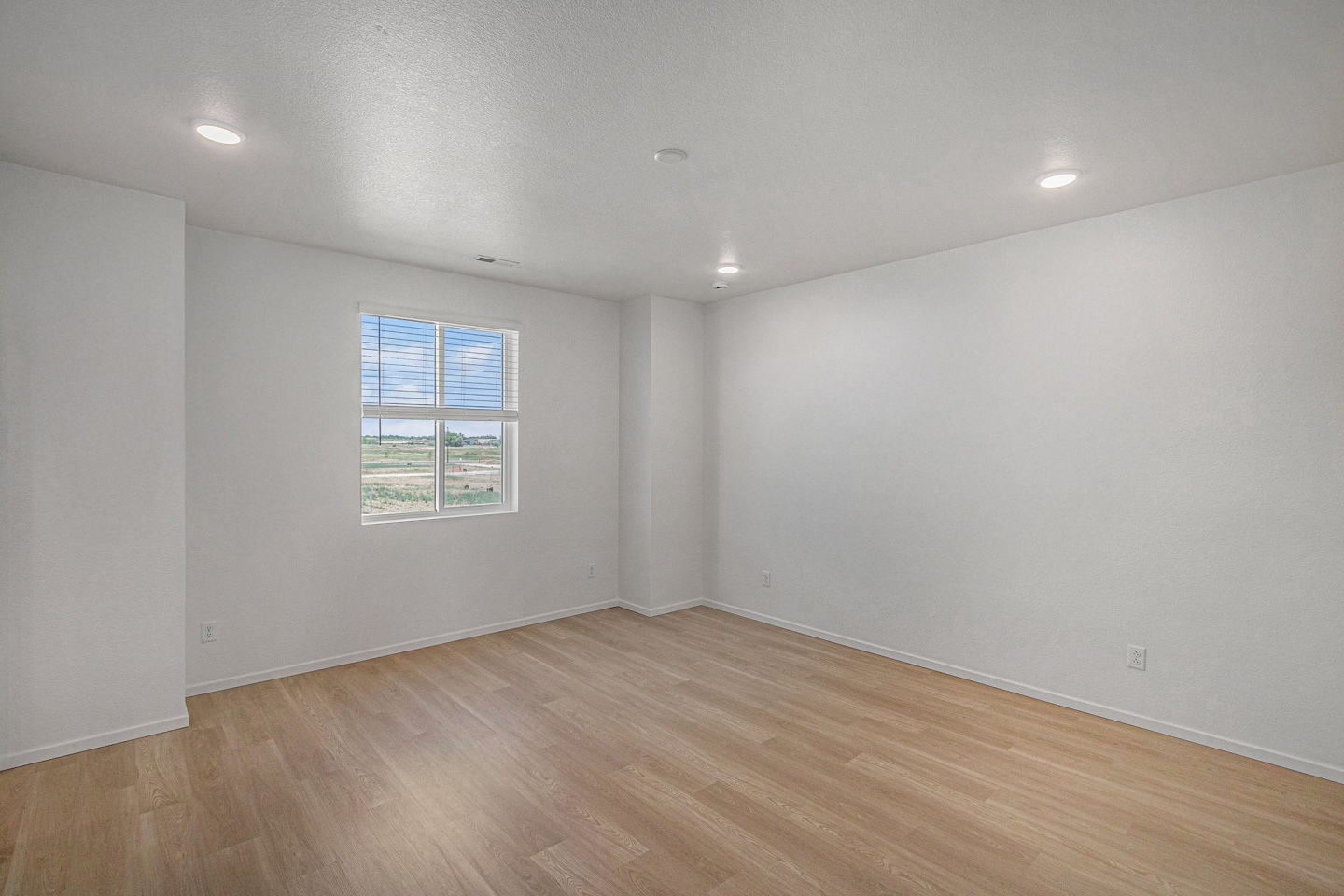 Bloom Rental Living Image 1