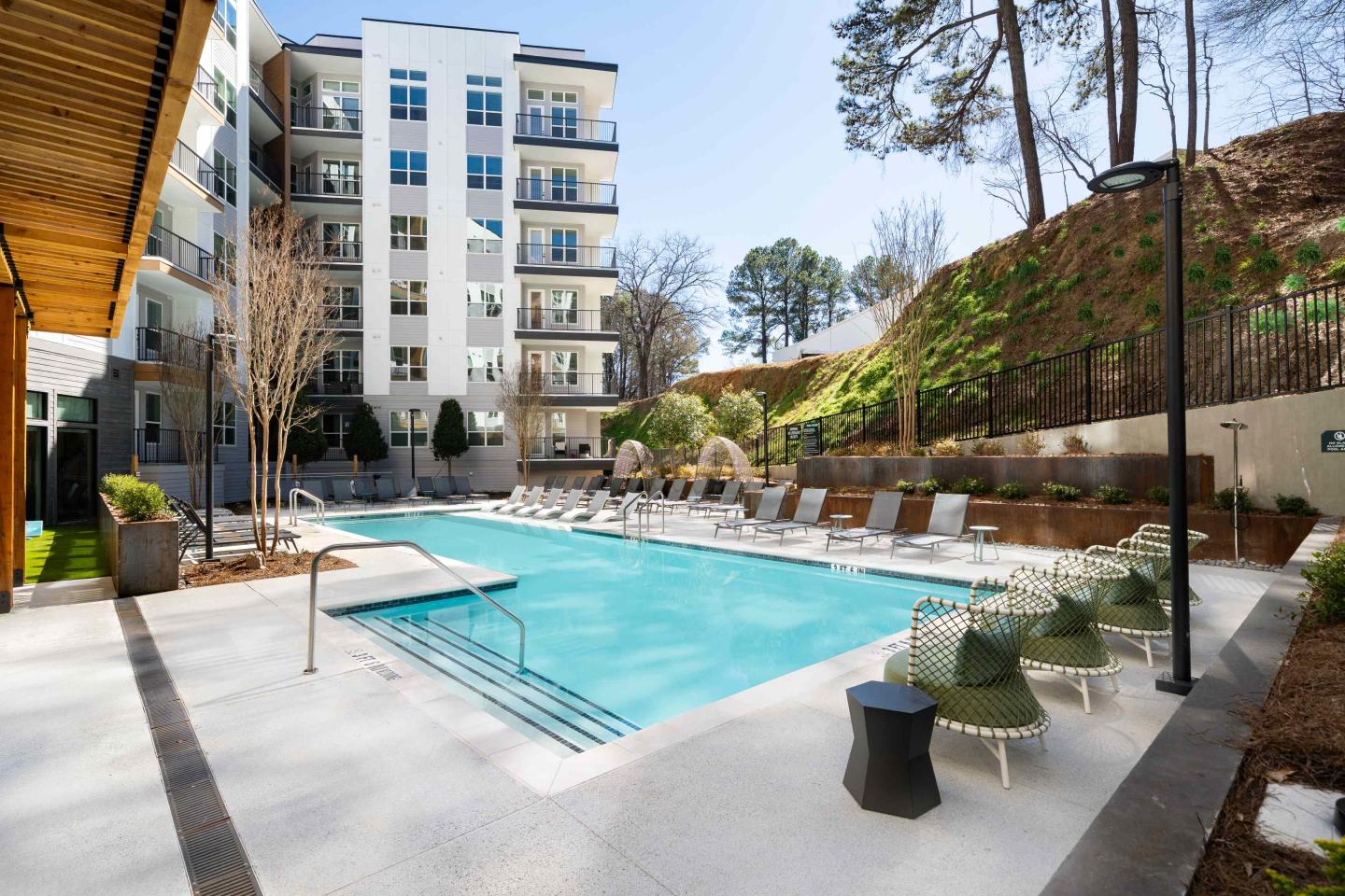 BRYKS Upper Westside Image 20