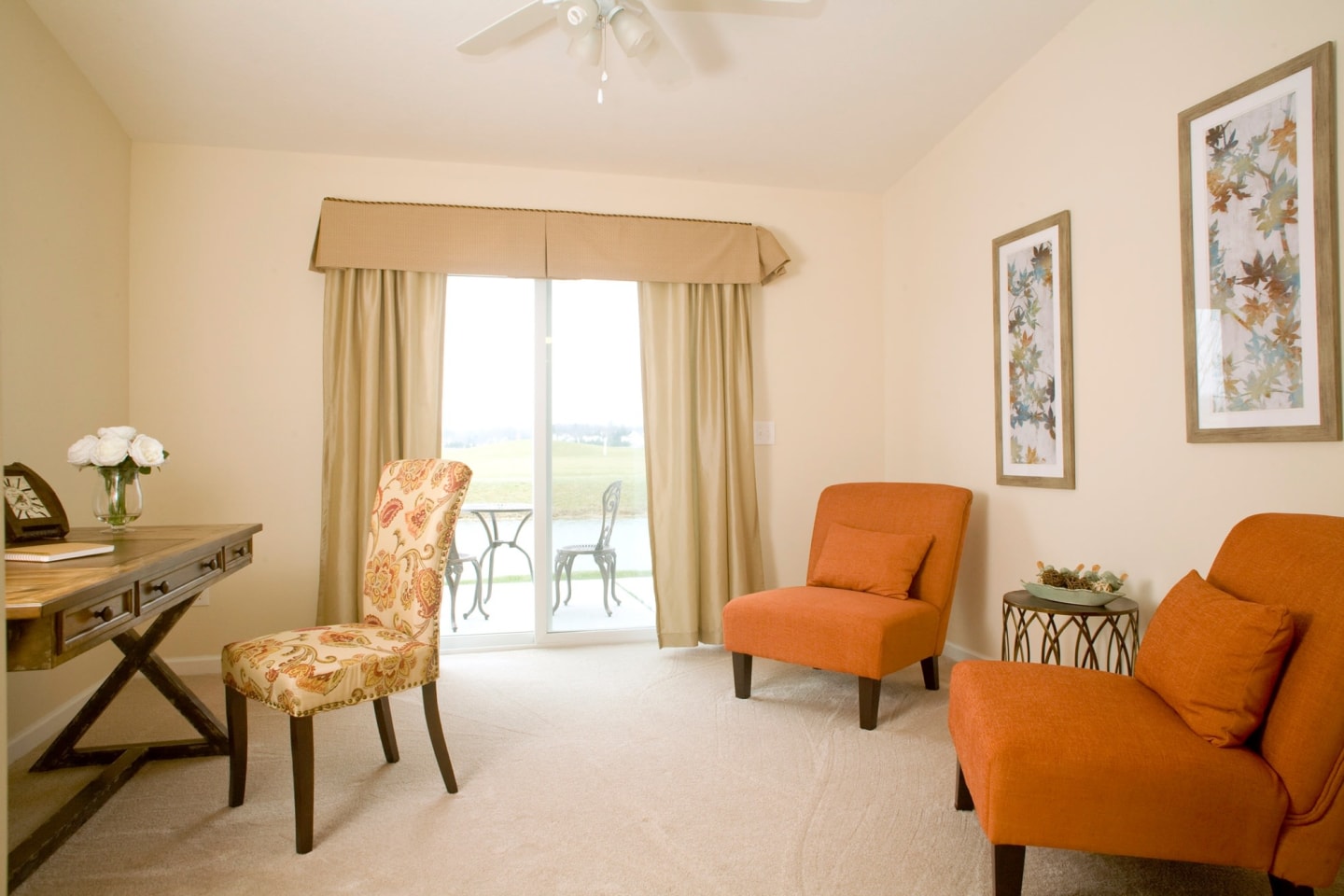 Redwood North Ridgeville Meadow Lakes Blvd Image 7