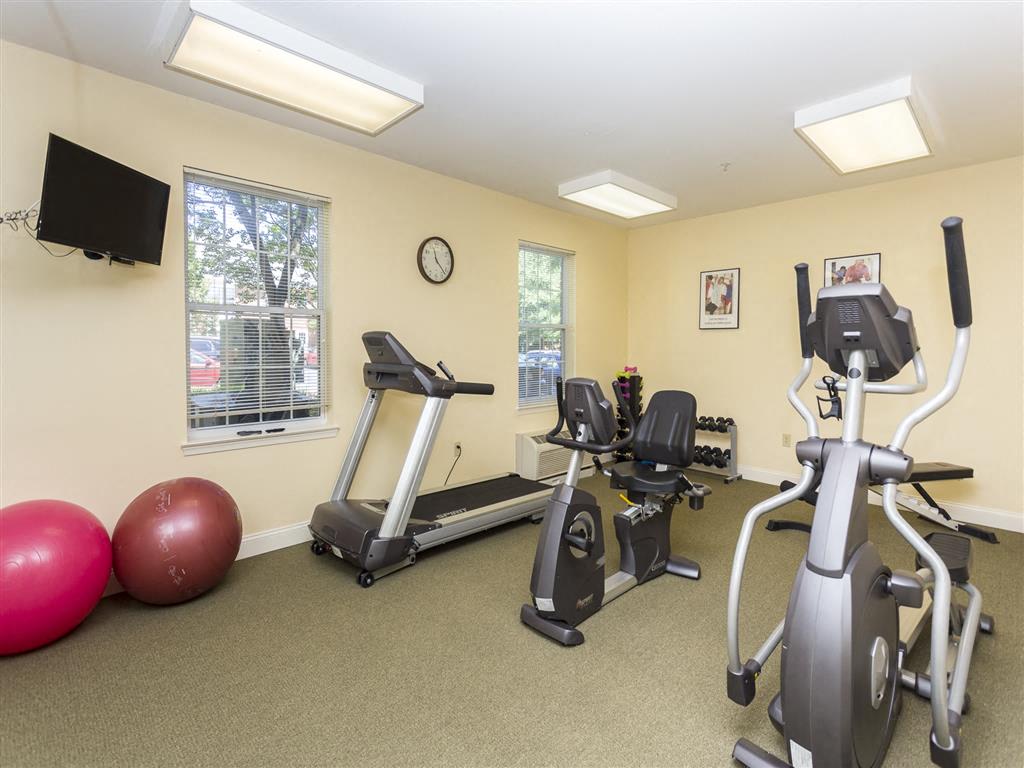 Arbor Crest Senior Apartments Image 14