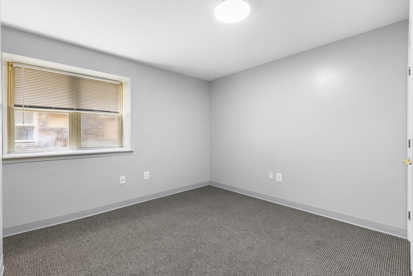 Edgewood Apartments Image 11