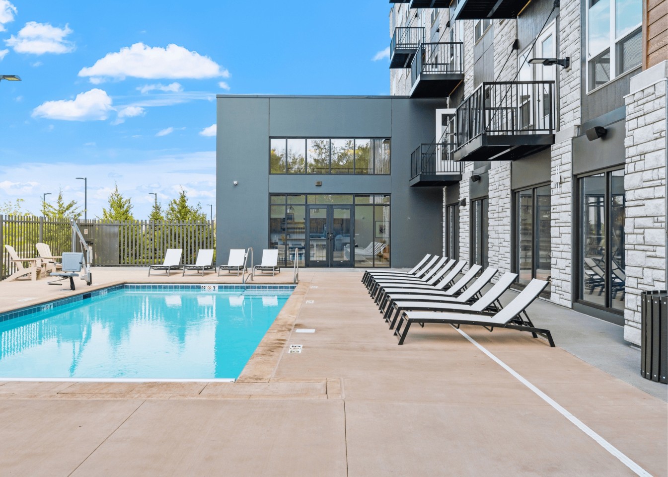 Lexi Apartments Image 4