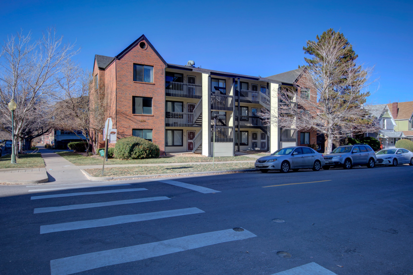 2101 Franklin Image 17