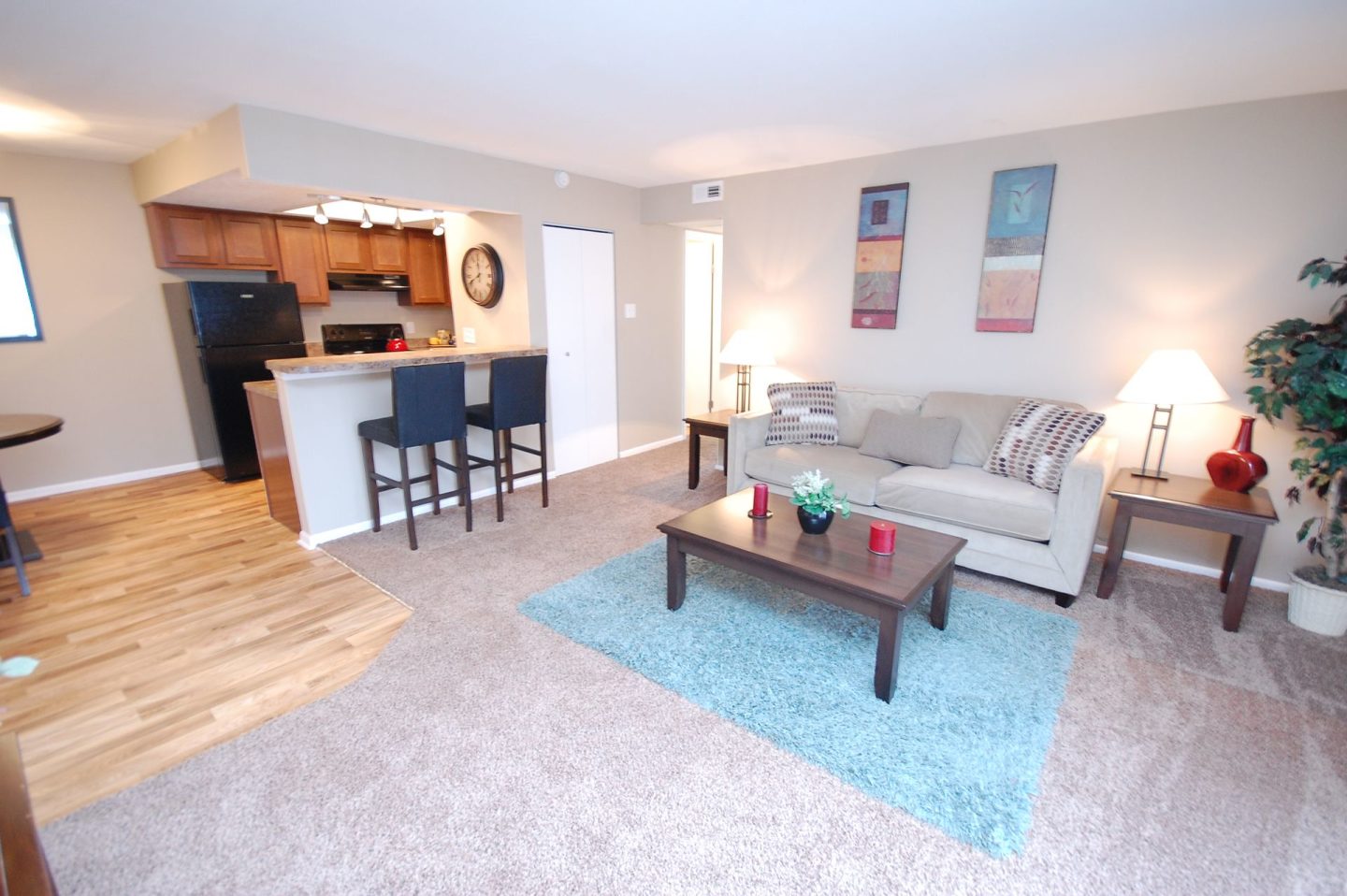 Aspen Pointe Image 1