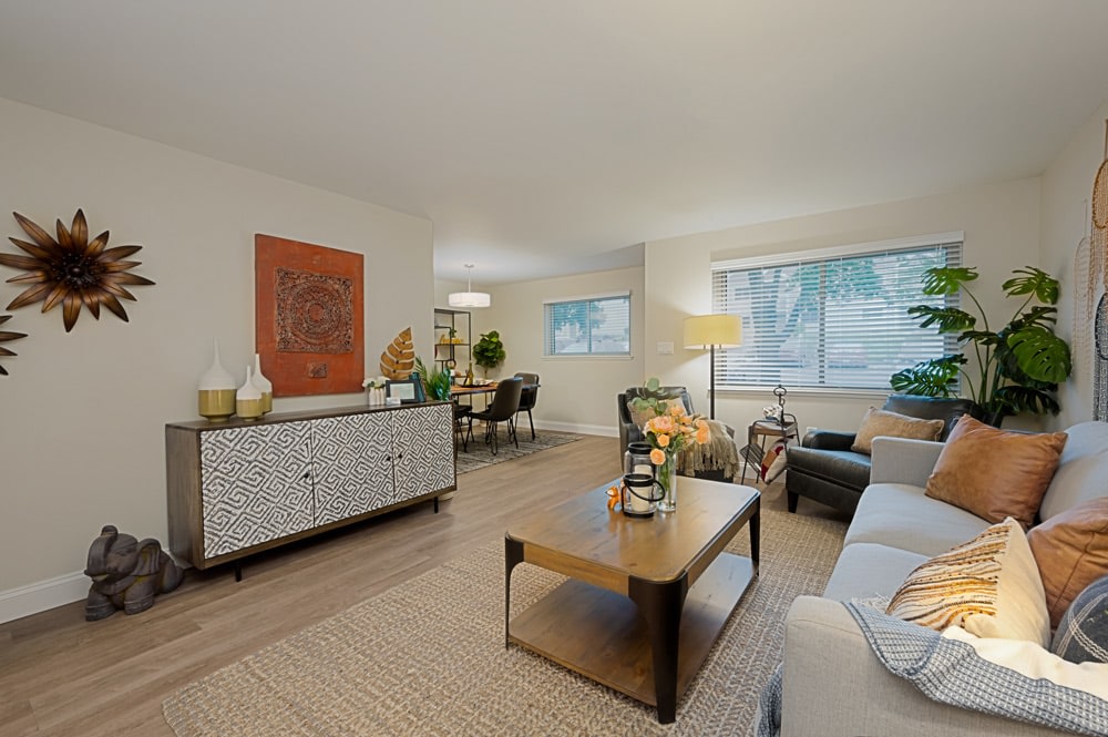Williamsburg Estates Image 6