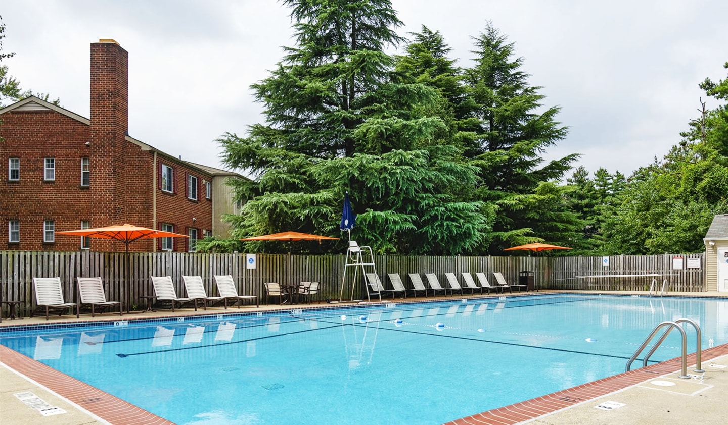 Foxchase Apartments Image 19