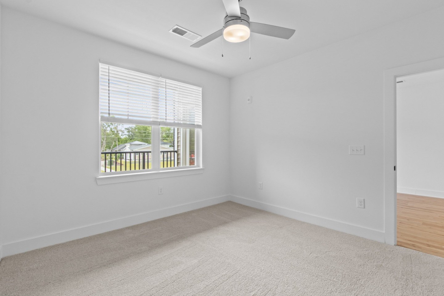 The Nixon Apartments Image 18