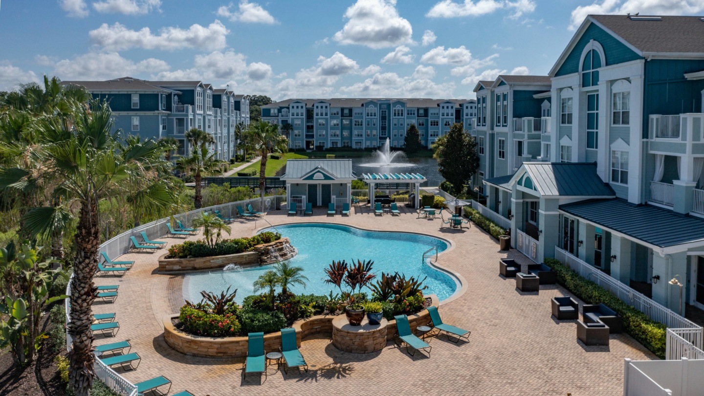 The Enclave at Tranquility Lake Apartments Image 16