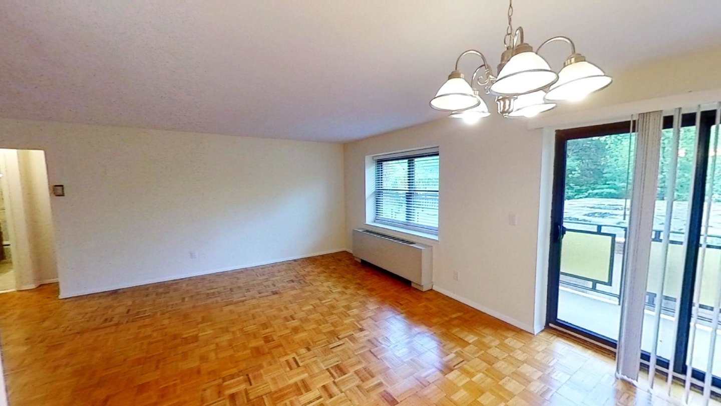 Grand Imperial Apartments Image 22