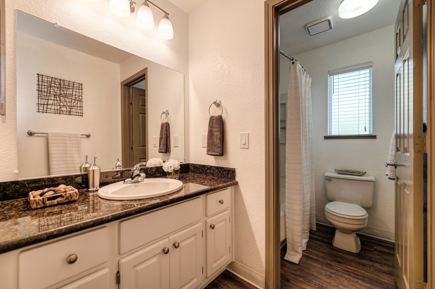 Harbor Oaks Apartment Homes Image 49