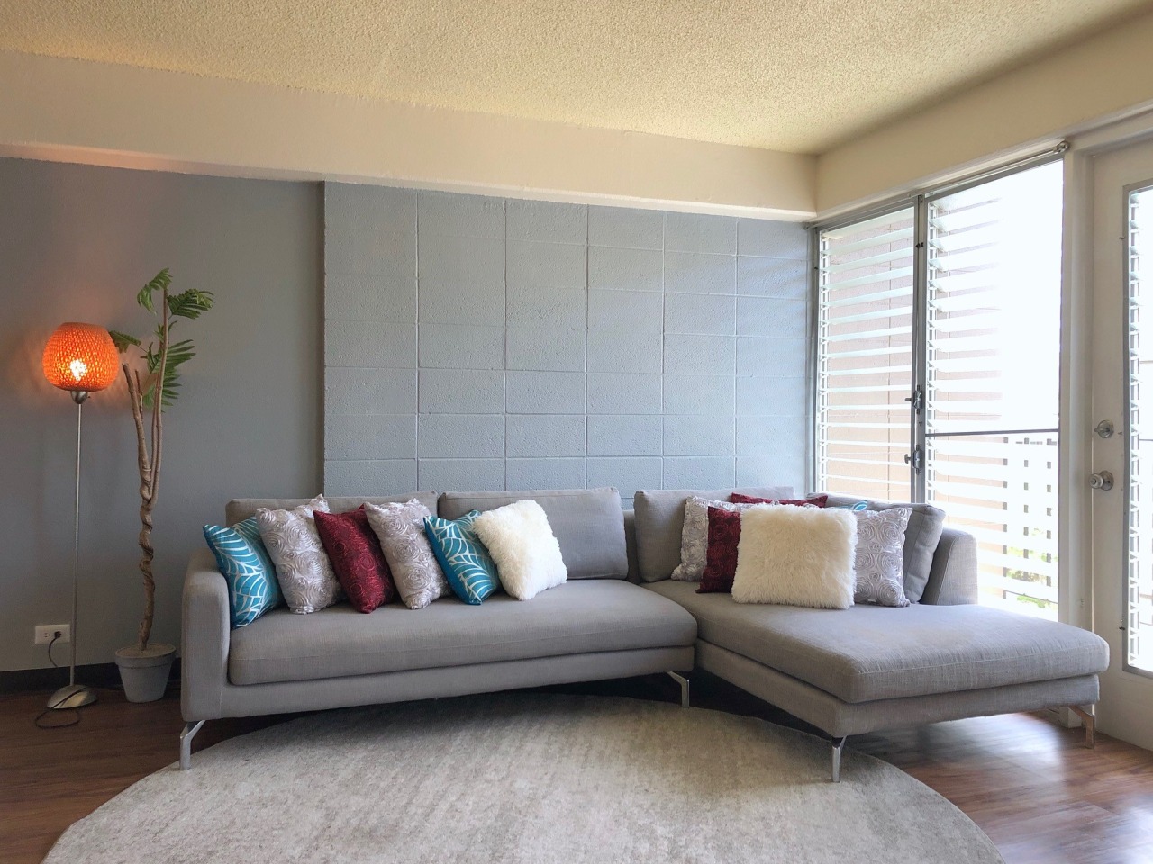 Kewalo Apartments Image 13