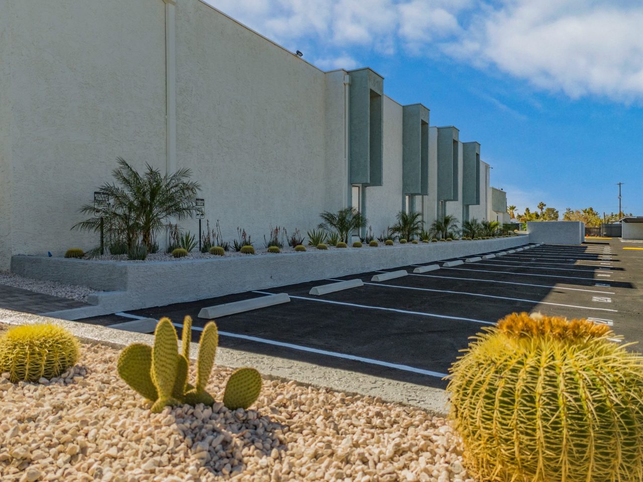 Echo Luxury Apartments Image 154