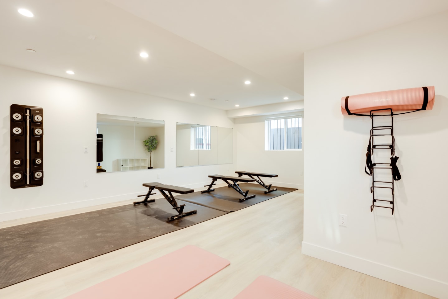 1224 W 37th Place - Co-Living Image 19